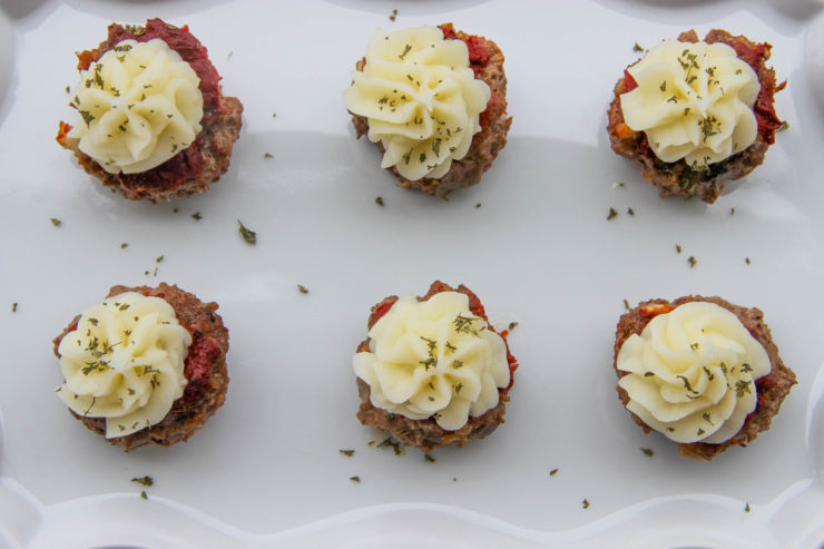 Italian Meatloaf Cupcakes with Garlic Potato Icing {Whole30} {Paleo}